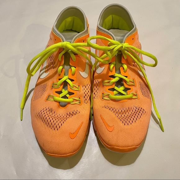 Nike Free Training Shoes - Picture 3 of 4